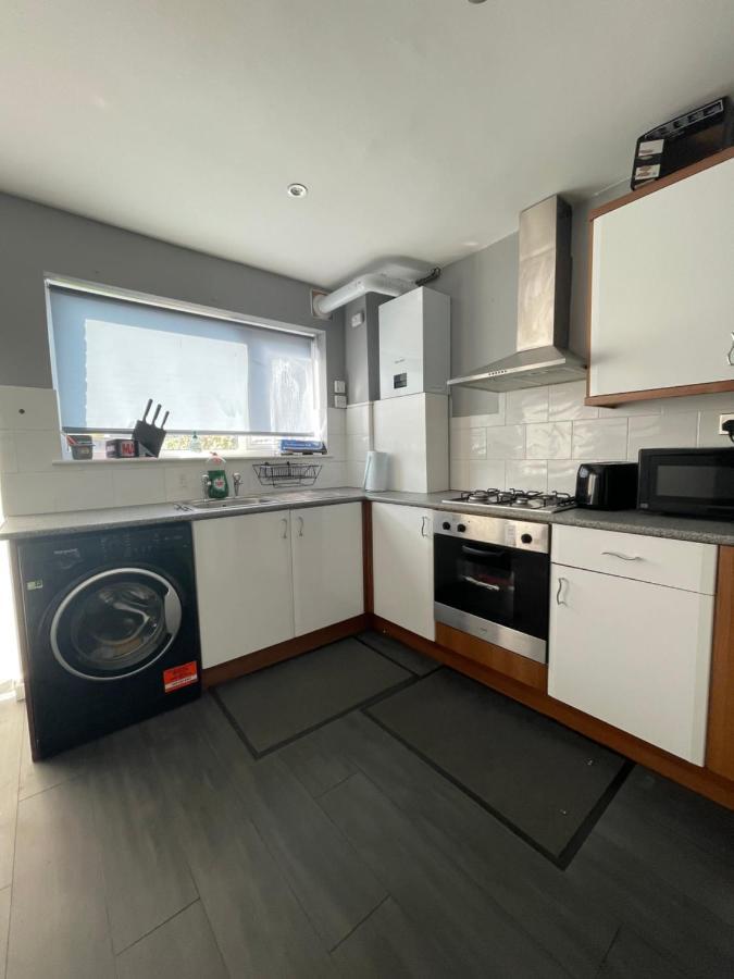 Tilbury Docks Rooms For Short Letting Extérieur photo